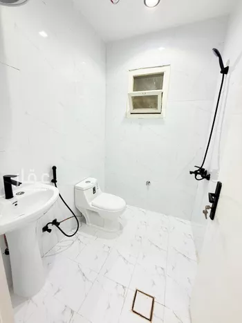 شقة للإيجار في شارع كوالالمبور, حي اليرموك, مدينة الرياض, منطقة الرياض صورة 2