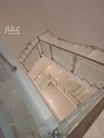 فيلا للبيع في شارع عين دار, حي الصواري, مدينة الخبر, المنطقة الشرقية صورة 3