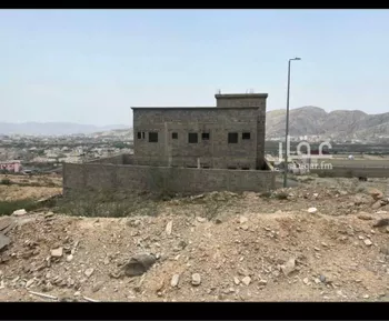 عمارة للبيع في شارع حصين ابن حدير ، حي مناظر ، محايل عسير ، محايل