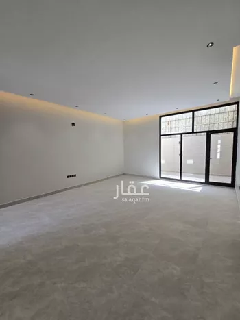 فيلا للبيع في شارع يوسف الكلاعي, حي الملك فيصل, مدينة الرياض, منطقة الرياض صورة 5
