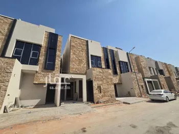 دور للبيع في شارع المقدم, حي الخليج, مدينة الرياض, منطقة الرياض