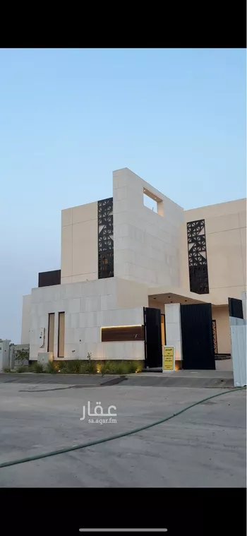 فيلا للبيع في شارع محمد بن هبة الله, حي المهدية, مدينة الرياض, منطقة الرياض