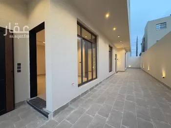 فيلا للبيع في شارع إبرهيم بن أحمد البرهان, حي المهدية, مدينة الرياض, منطقة الرياض صورة 4