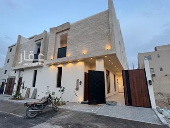 فيلا للبيع في شارع أحمد بن قطرب, حي المهدية, مدينة الرياض, منطقة الرياض صورة 2