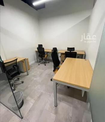 مكتب تجاري للإيجار في شارع أغادير, حي الملك عبدالعزيز, مدينة الرياض, منطقة الرياض صورة 2