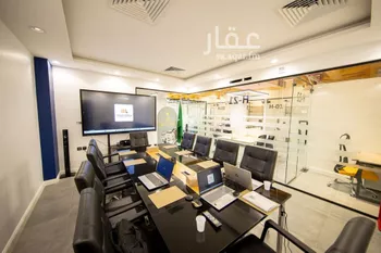 مكتب تجاري للإيجار في شارع أغادير, حي الملك عبدالعزيز, مدينة الرياض, منطقة الرياض صورة 2