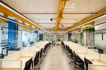 مكتب تجاري للإيجار في شارع أغادير, حي الملك عبدالعزيز, مدينة الرياض, منطقة الرياض صورة 5