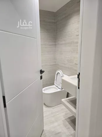 شقة للإيجار في شارع عمرو بن بياضة, حي غرناطة, مدينة الرياض, منطقة الرياض صورة 2