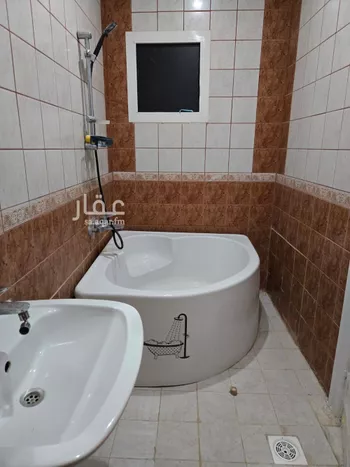 فيلا للإيجار في شارع الطاهر, حي قرطبة, مدينة الرياض, منطقة الرياض صورة 4