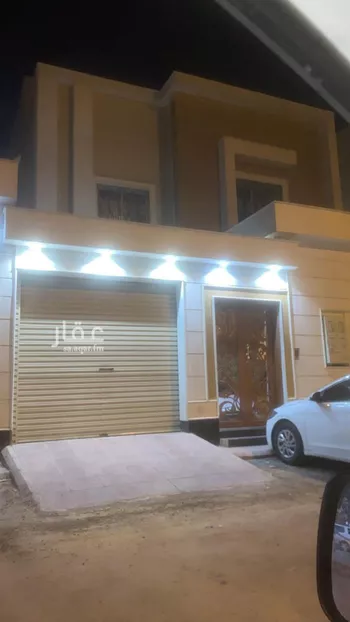 فيلا للبيع في شارع أبي الفضل الموفق, حي الرمال, مدينة الرياض, منطقة الرياض