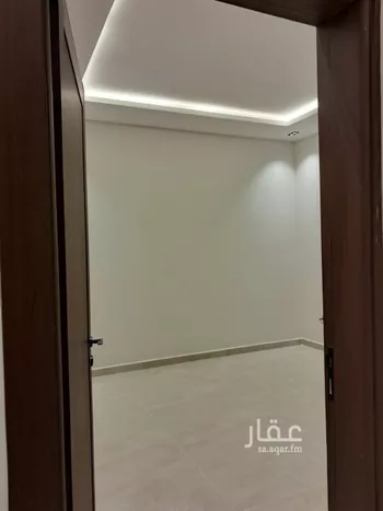 دور للبيع في شارع طاهر النويري, حي عكاظ, مدينة الرياض, منطقة الرياض صورة 4