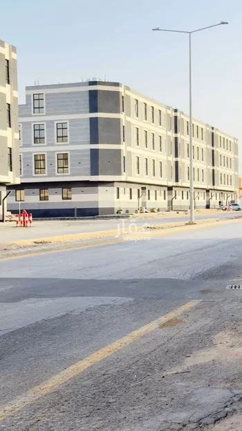 دور للبيع في شارع ال ريس, حي بدر, مدينة الرياض, منطقة الرياض