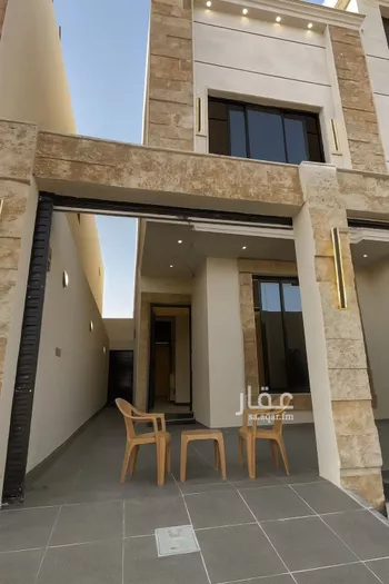 دور للبيع في شارع الرفايع, حي السعادة, مدينة الرياض, منطقة الرياض
