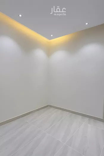 فيلا للبيع في شارع النفيسيه, حي بدر, مدينة الرياض, منطقة الرياض صورة 5