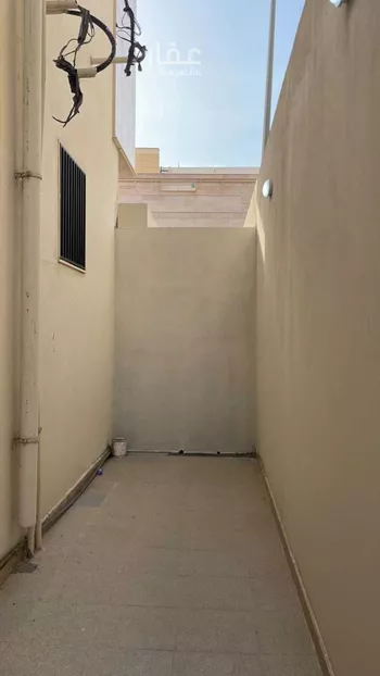 شقة للبيع في شارع عبدالواحد ابن عمر, حي الرانوناء, مدينة المدينه المنوره, منطقة المدينة المنورة صورة 4