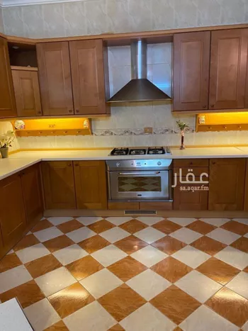 فيلا للبيع في شارع رزين ابن عماد, حي القطبية الشرقية, مدينة امارة منطقة مكة المكرمة - الطائف, منطقة مكة المكرمة صورة 3