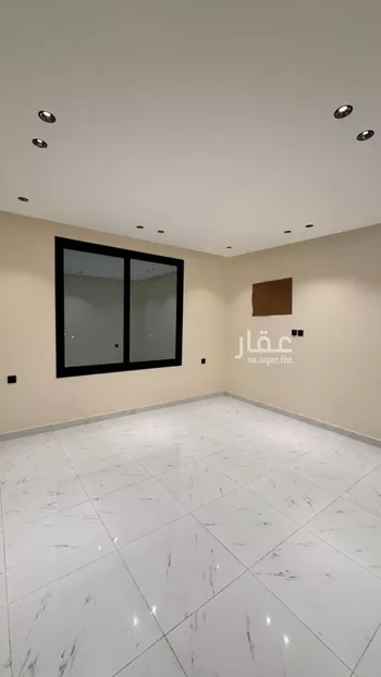 شقة للبيع في شارع شارع الامير ماجد بن عبد العزيز, حي الشاطئ, مدينة جازان, منطقة جازان صورة 4