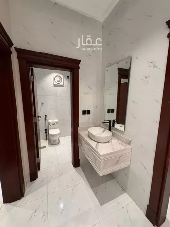 شقة للبيع في شارع شهيد الدين ثم الوطن محمد هادي ثابت حكمي, حي الشاطئ, مدينة جازان, منطقة جازان صورة 4