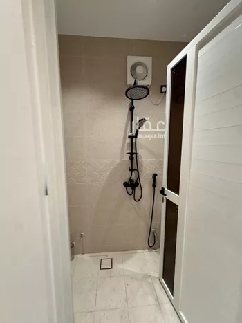 شقة للبيع في شارع أبو زكريا الزيتوني, حي الرحاب 1, مدينة جازان, منطقة جازان صورة 4