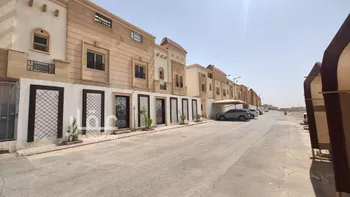 فيلا للبيع في شارع السدود, حي ظهرة لبن, مدينة الرياض, منطقة الرياض صورة 3