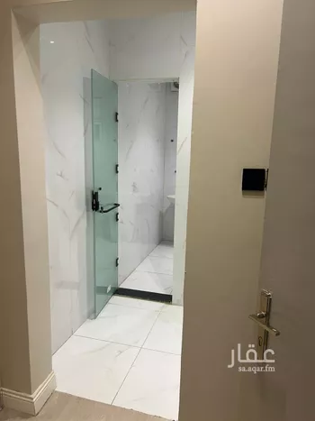 شقة للإيجار في شارع عبدالله بن شهيوين, حي الملقا, مدينة الرياض, منطقة الرياض صورة 4