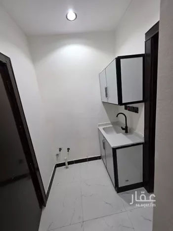 شقة للإيجار في شارع إبراهيم القيسي, حي الإزدهار, مدينة الرياض, منطقة الرياض صورة 4