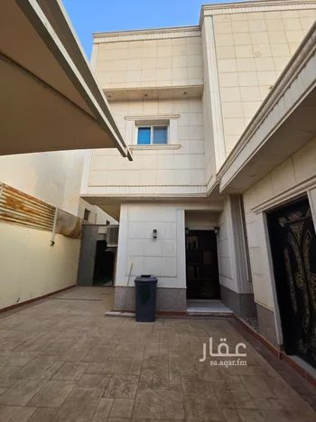 فيلا للبيع في شارع رقم 304, حي الياسمين, مدينة الرياض, منطقة الرياض صورة 2