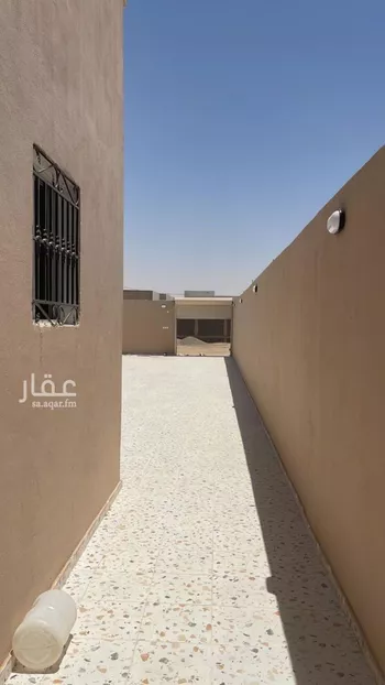 دور للبيع في شارع شارع اسامة بن زيد, حي الصناعية, مدينة القويعيه, منطقة الرياض صورة 3