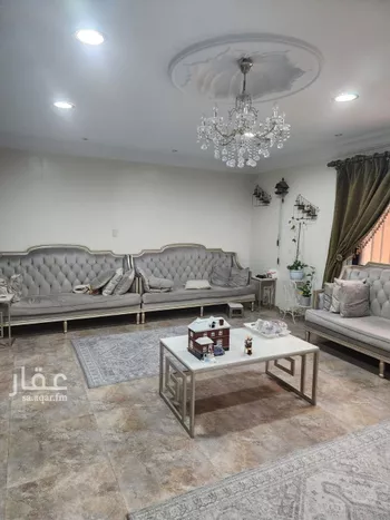 فيلا للبيع في شارع الربيع بن اياس, حي العزيزية, مدينة الدمام, المنطقة الشرقية صورة 4
