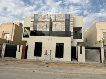 فيلا للبيع في شارع إبراهيم بن علي بن علوي, حي المهدية, مدينة الرياض, منطقة الرياض صورة 2