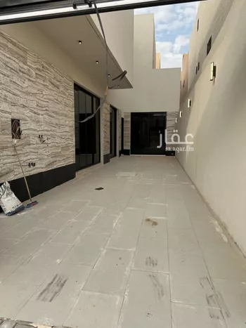 فيلا للبيع في شارع إبراهيم بن علي بن علوي, حي المهدية, مدينة الرياض, منطقة الرياض صورة 3
