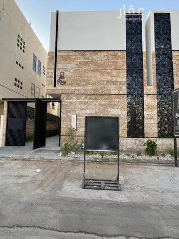 فيلا للبيع في شارع أبي الحسن الأسفرائيني, حي المهدية, مدينة الرياض, منطقة الرياض صورة 2