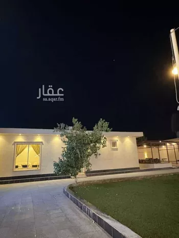 استراحة للبيع في شارع شهاب الدين بن المظفر, حي العزيزية, مدينة الرياض, منطقة الرياض