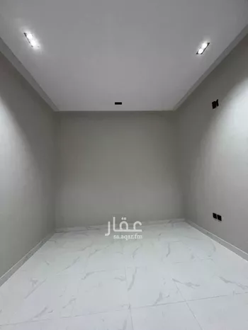 دور للبيع في شارع الامام البخاري, حي بدر, مدينة الرياض, منطقة الرياض صورة 4