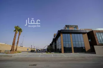 مكتب تجاري للإيجار في شارع الملك عبدالعزيز, حي الياسمين, مدينة الرياض, منطقة الرياض صورة 3