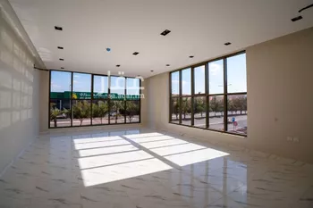 عمارة للإيجار في شارع عبدالله بن سعود بن عبدالعزيز الفرعى, حي اليرموك, مدينة الرياض, منطقة الرياض صورة 4