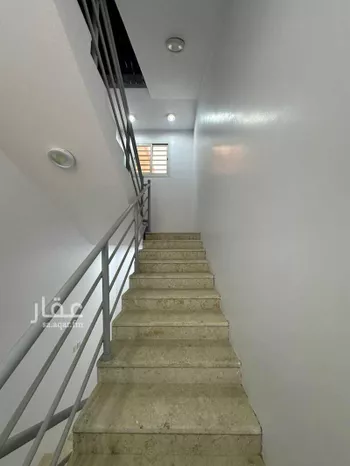 عمارة للإيجار في شارع الخليج, حي الربيع, مدينة خميس مشيط, منطقة عسير صورة 2