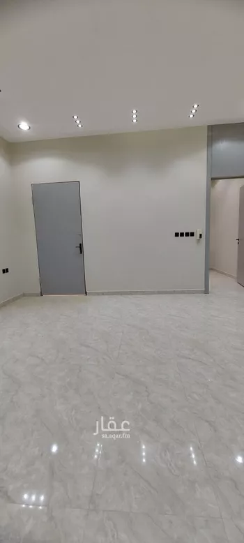 دور للبيع في شارع خالد إدريس, حي العوالي, مدينة الرياض, منطقة الرياض صورة 4