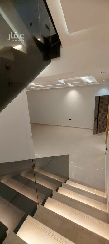 فيلا للبيع في شارع خالد بن نظلة الأسدي, حي العوالي, مدينة الرياض, منطقة الرياض صورة 4