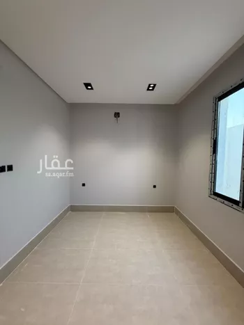 فيلا للبيع في شارع الفاخرة, حي عكاظ, مدينة الرياض, منطقة الرياض صورة 2