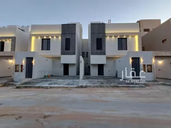 دور للبيع في شارع محمد الموافي, حي طويق, مدينة الرياض, منطقة الرياض