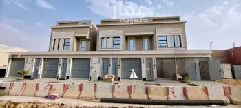 دور للبيع في شارع خالد إدريس, حي العوالي, مدينة الرياض, منطقة الرياض