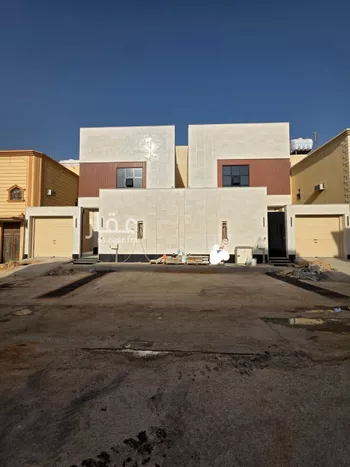 دور للبيع في شارع التوحيد, حي العوالي, مدينة الرياض, منطقة الرياض