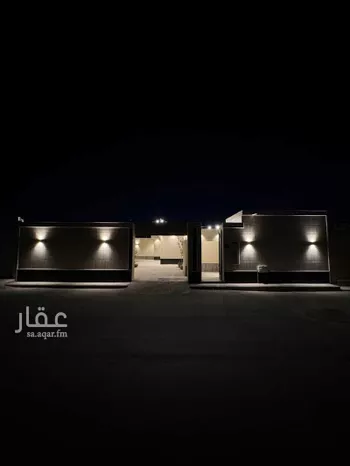 استراحة للبيع في شارع عدي بن زيد العبادي, حي الرفيعة, مدينة بريده, منطقة القصيم