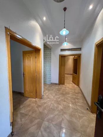 دور للإيجار في شارع احمد بن حجر الهيتمي, حي الرفيعة, مدينة بريده, منطقة القصيم صورة 4