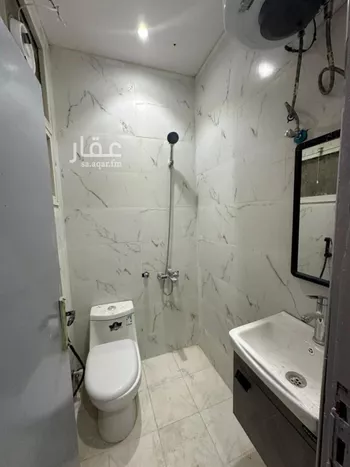 شقة للإيجار في شارع الشيخ عبدالله بن عبدان, حي الروضة, مدينة الرياض, منطقة الرياض صورة 3