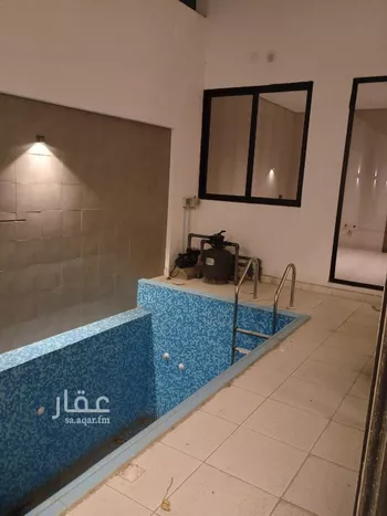 فيلا للبيع في شارع الخزامى, حي الحزام الذهبي, مدينة الخبر, المنطقة الشرقية صورة 2