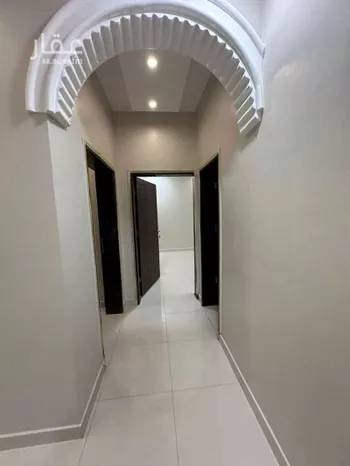 شقة للبيع في شارع الطرائفي, حي الشاطئ, مدينة جازان, منطقة جازان صورة 3