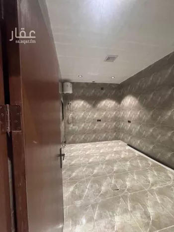 دور للبيع في شارع الرايه, حي الندوة, مدينة الرياض, منطقة الرياض صورة 5