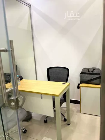 مكتب تجاري للإيجار في شارع صيدا, حي الدريهمية, مدينة الرياض, منطقة الرياض صورة 3